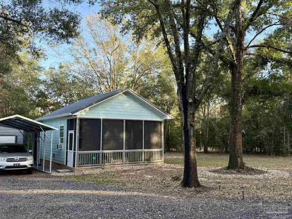 5032 Camp Ground Rd, Milton, FL 32583