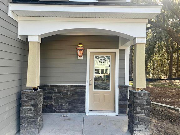 3rd image of 1037 Saltwater Cir