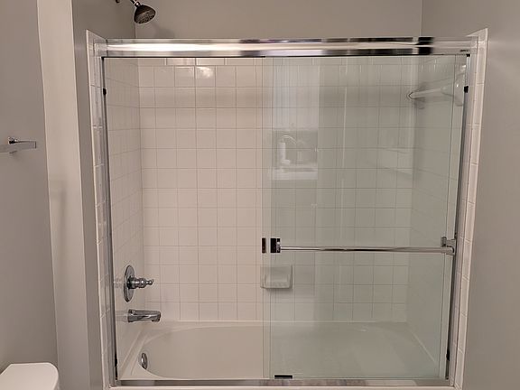 5th image of 12165 Abington Hall Pl