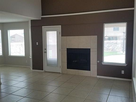 4th image of 4820 Red Canyon Ct