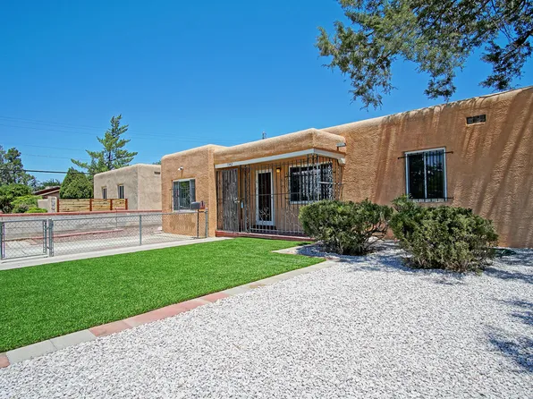 1342 Dartmouth Dr NE, Albuquerque, NM 87106