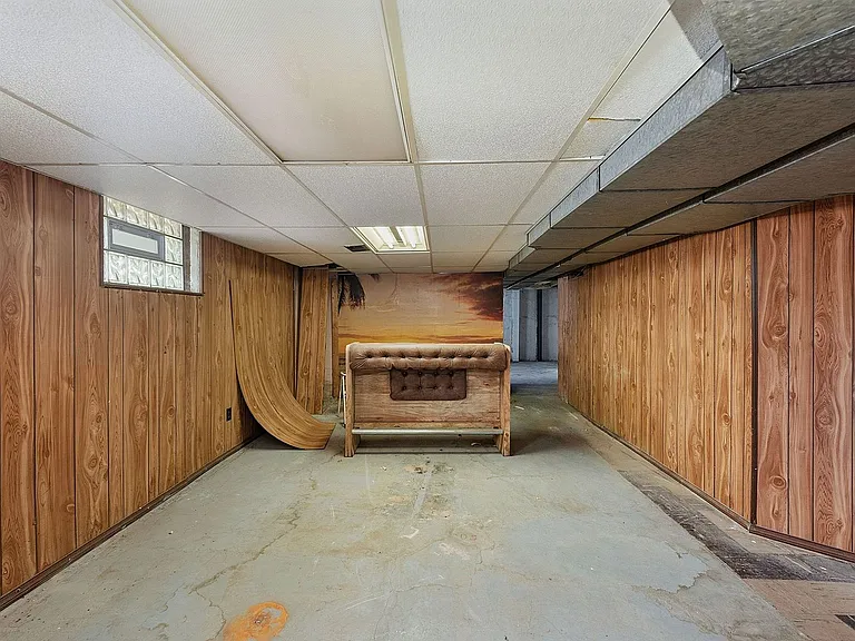 3713 Frances Ave — Photo 45