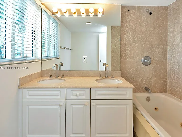 5900 Collins Ave #408 — Photo 31