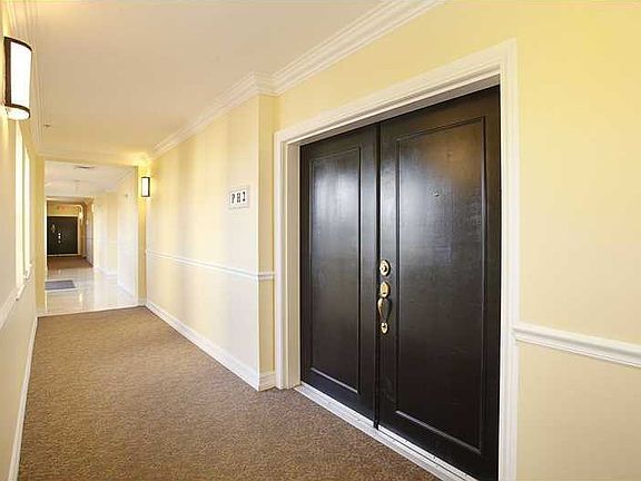 5th image of 101 Sidonia Ave #Penthouse 2