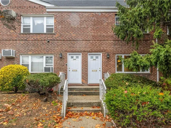 284 Bay 19th St #A, Brooklyn, NY 11214
