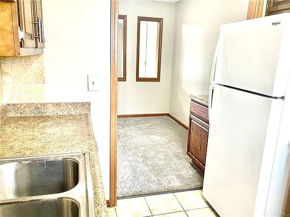5th image of 7847 Betsy Ross Cir