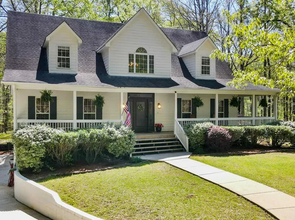 370 Dorough Rd, Columbiana, AL 35051