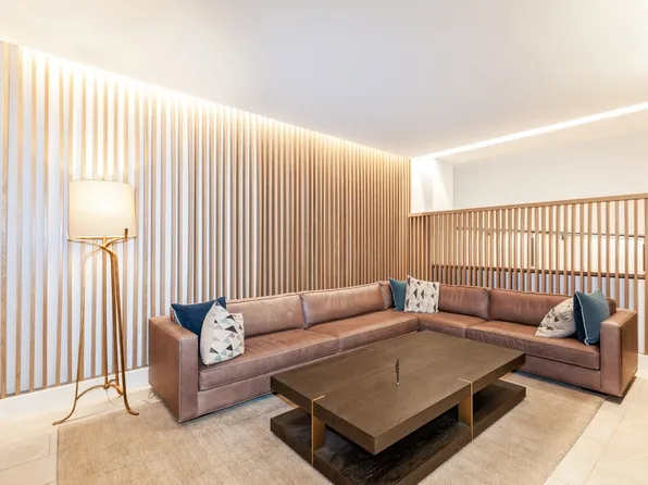 70-25 Yellowstone Boulevard image 30 of 35