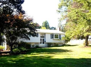 2 Steven Cir, Natick, MA 01760