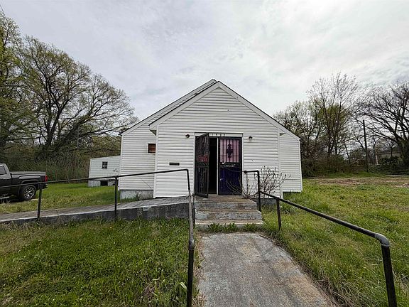 5th image of 1592 Grimes St