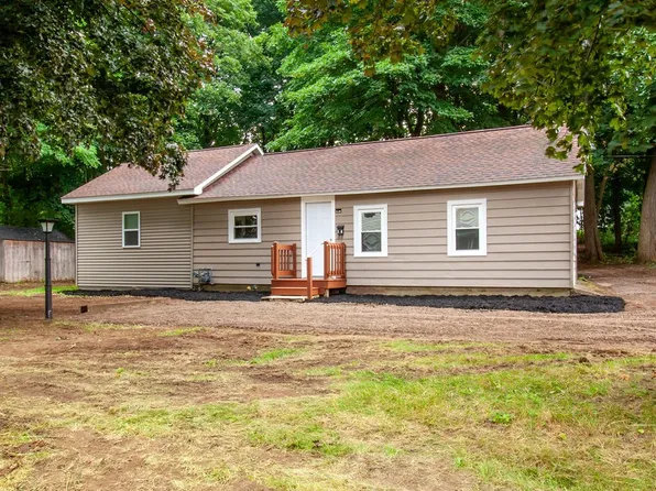 12 Sergeant St, Sodus, NY 14551