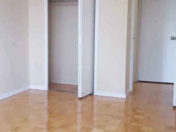 5th image of 601 Finch Ave W #1-bedroom