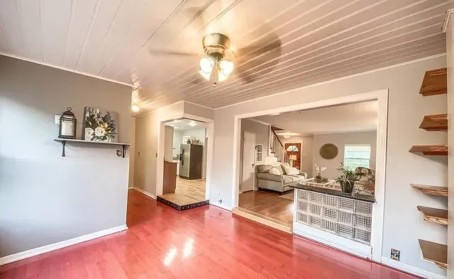 254 Quentin Dr — Photo 12