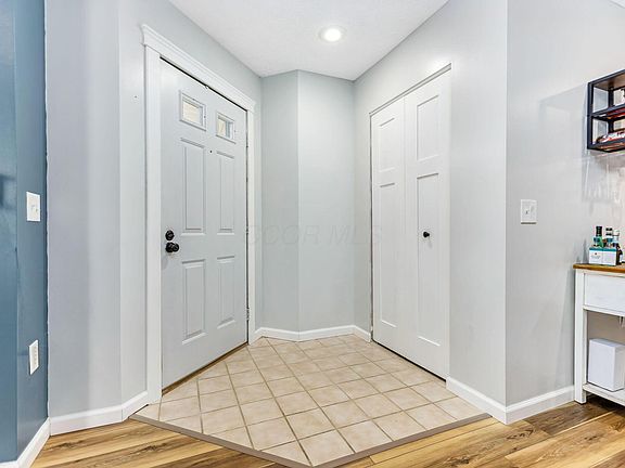 5th image of 5846 Willow Lake Dr