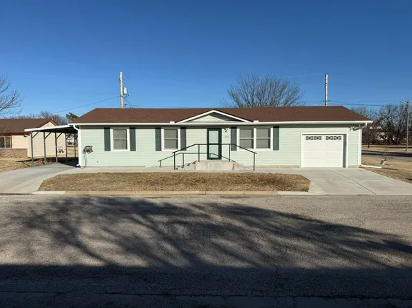 801 Stelling St, Ellsworth, KS 67439
