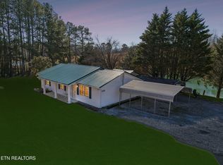 123 Jerry Cardin Ln, Friendsville, TN 37737