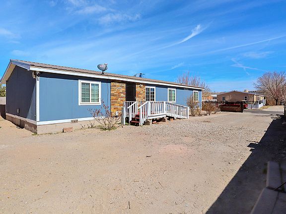 2nd image of 4105 Glenn Dr SE