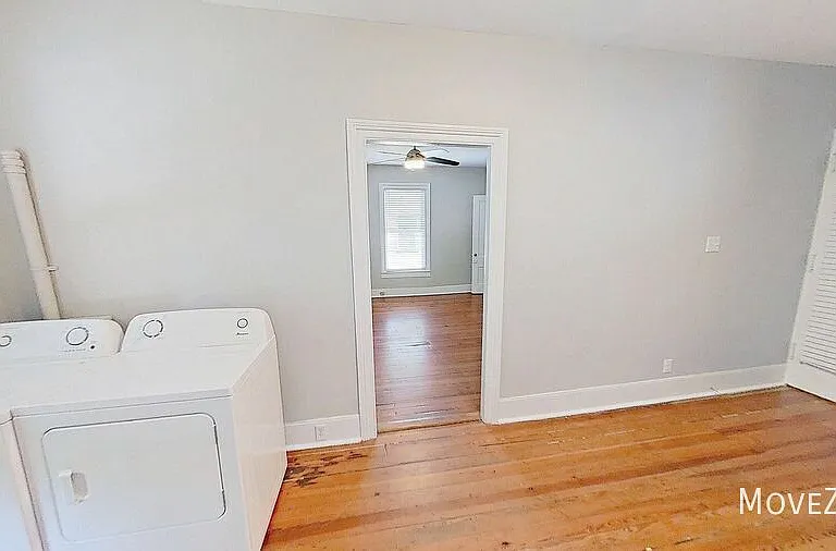 604 N Blount St #B — Photo 17