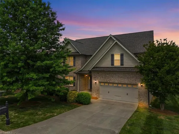 37 Wexford Cir, Thomasville, NC 27360