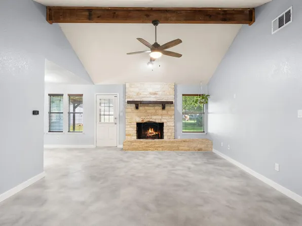 909 Garden View Dr, Georgetown, TX 78628