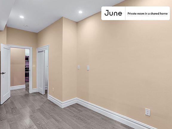 4th image of 23 E 109th St APT 2C