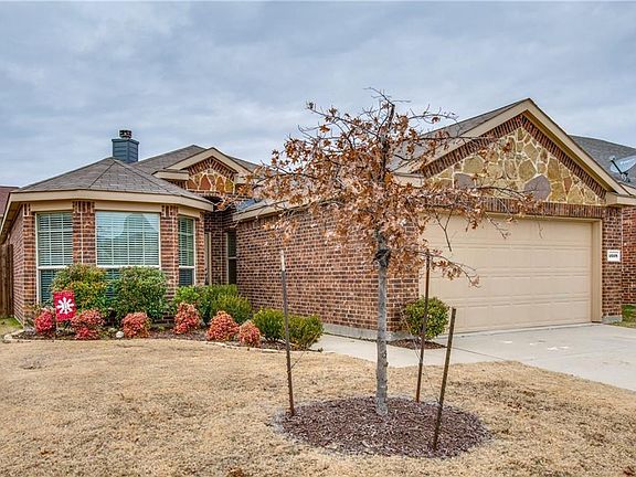 3rd image of 4608 Pacific Way Dr