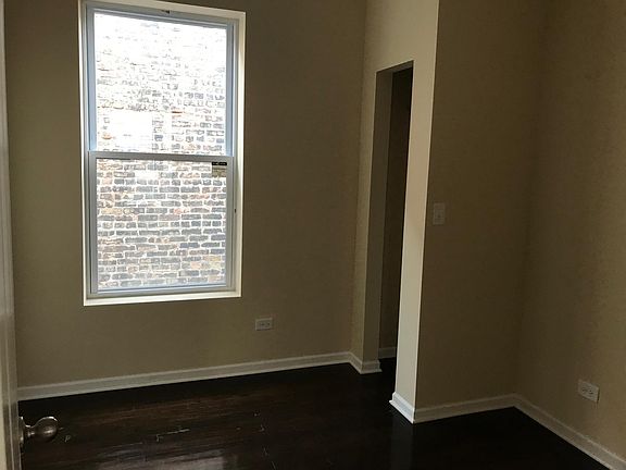 5th image of 6314 S Artesian Ave #2