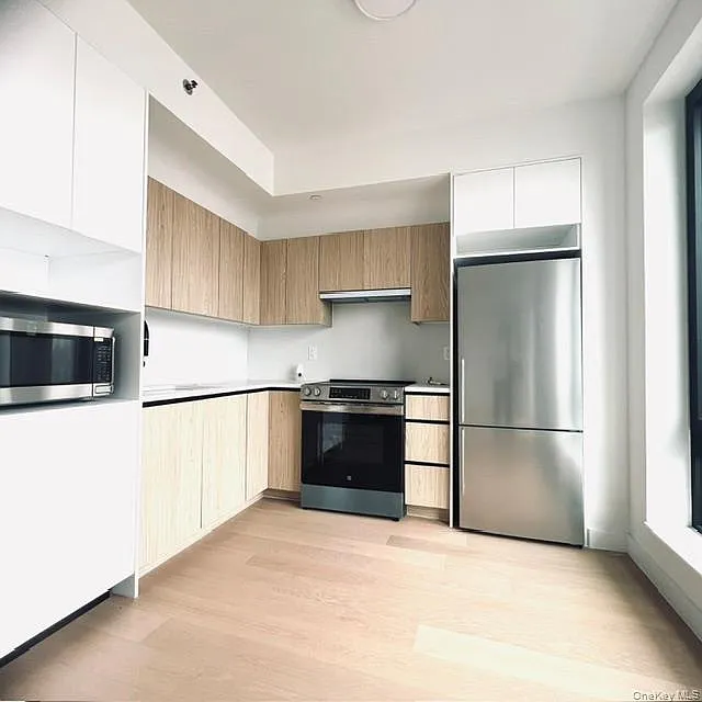 1 bed, 1.0 bath, 675 sqft, $2,800 — Photo 2
