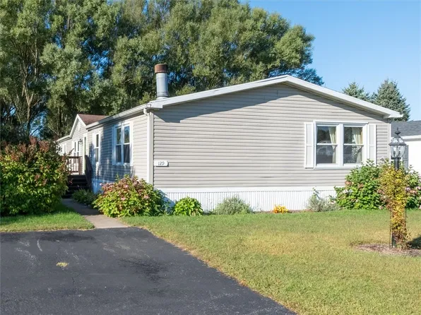 129 Kateland Ln, Bloomfield, NY 14469