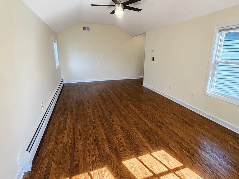 276 Harbor St #2 — Photo 6