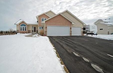1st image of 13654 Oakwood Dr