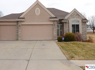 9601 S 25th Ave, Bellevue, NE 68147