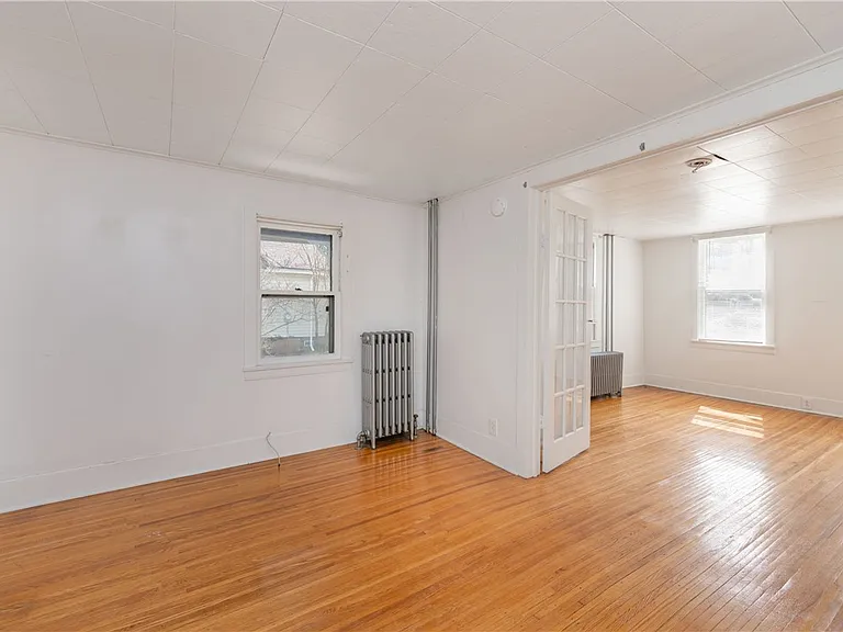 54 Sanford St #A — Photo 9