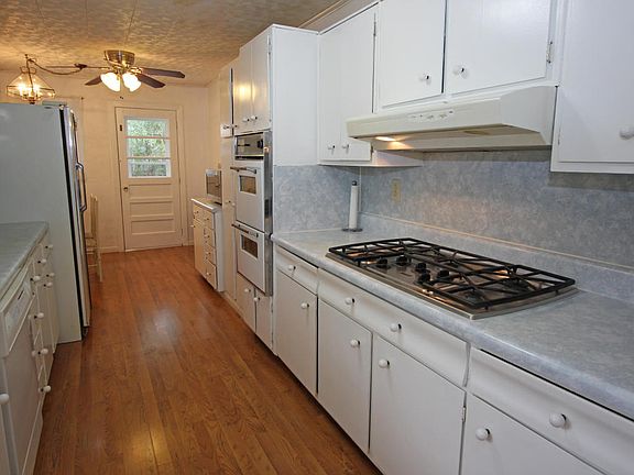 5th image of 338 S Oakland Cir NW