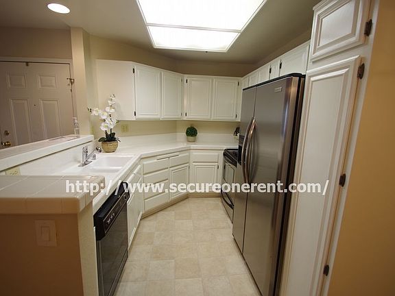 4th image of 675 Oak Run Trl Unit 202