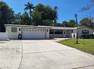 1038 Sumica Dr, Fort Myers, FL 33919