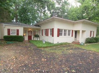 3932 Fairfax Farms Rd, Fairfax, VA 22033