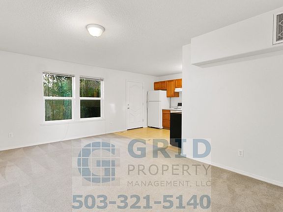 3rd image of 5023 SE 62nd Ave APT 2