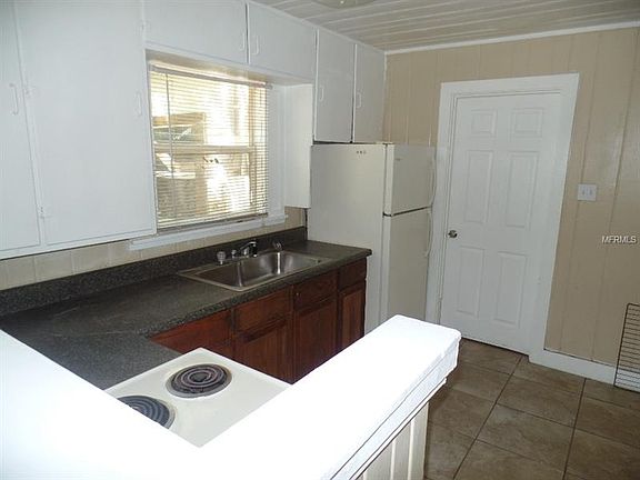 4th image of 2301 25th Ave S
