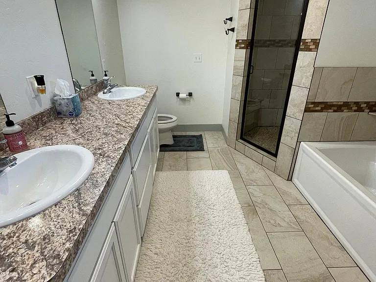 1110 E Bonita St — Photo 16