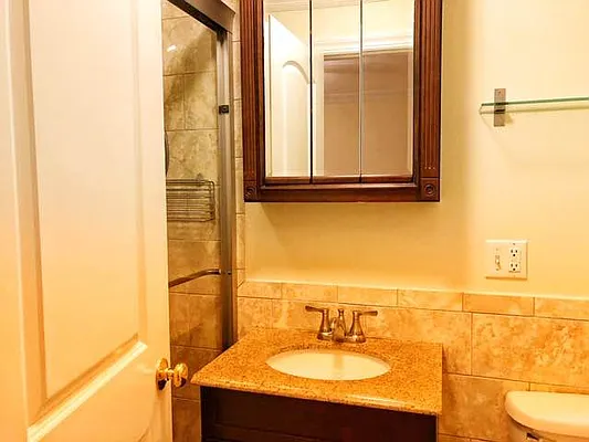 Rented by Friedman Roth Realty | media 25