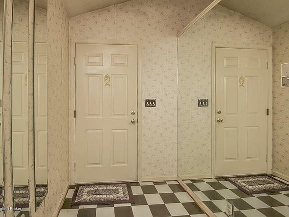 4th image of 312 Donard Park Ave #312