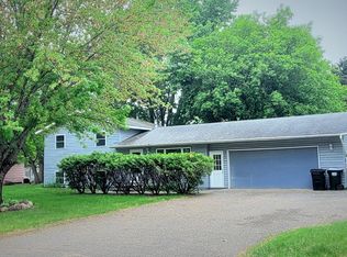 1009 10th Ave N, Princeton, MN 55371