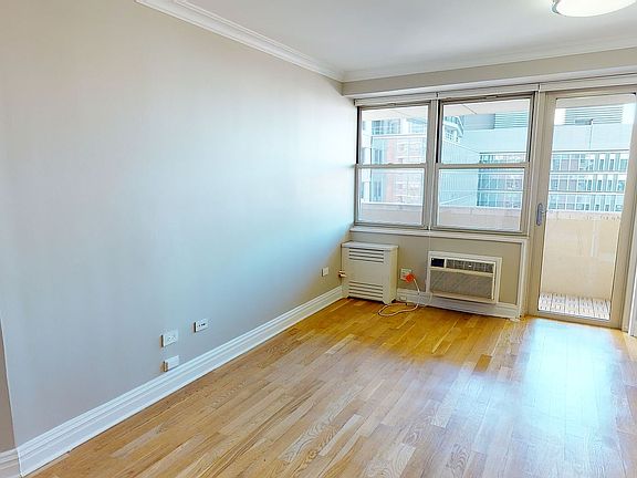 2nd image of 80 N Moore St #8024D