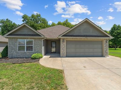 3037 Stone Creek Ct, Salina, KS, 67401