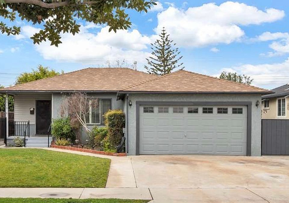 1st image of 15319 Wilder Ave