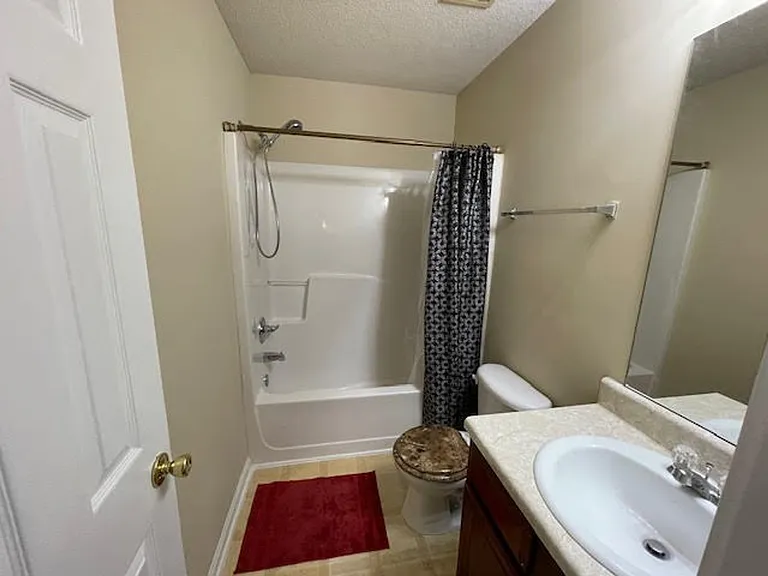 4202 Fortune Point — Photo 21