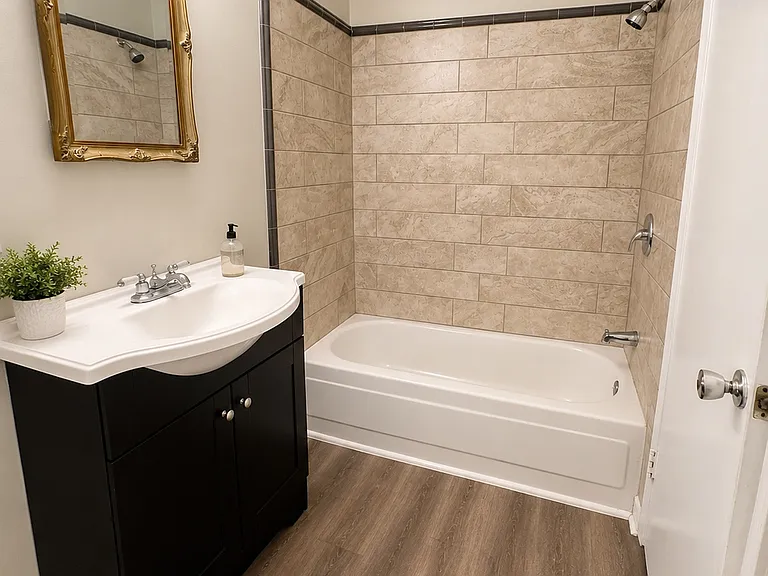 1118 SW Castle Heights Ter — Photo 1