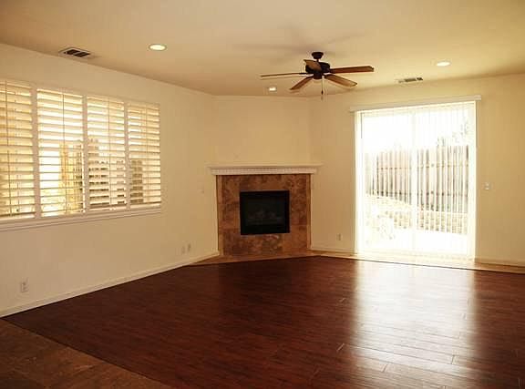 2nd image of 4986 Mariah Pl