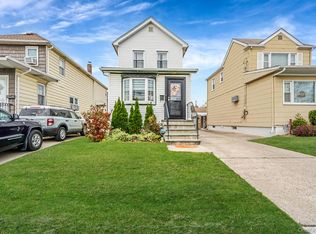 35 Lawson Ave, East Rockaway, NY 11518